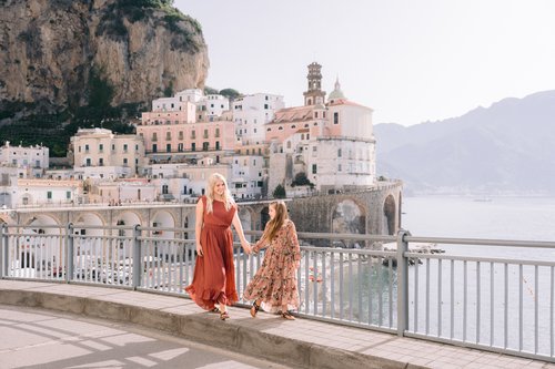 Flytographer photo shoot in Amalfi Coast