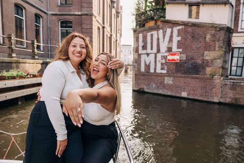 Amsterdam proposal photoshoot at The Jordaan