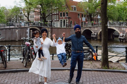 Amsterdam family trip photoshoot at The Jordaan