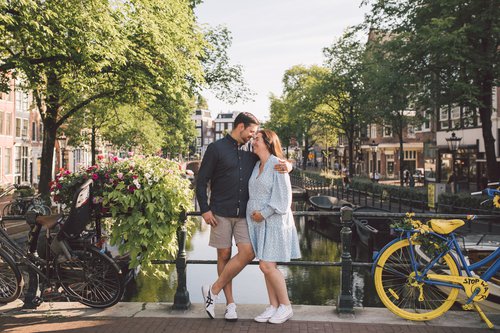 Amsterdam babymoon photoshoot at De Pijp