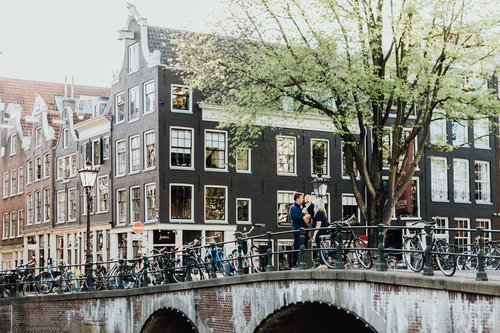 Amsterdam photoshoot at De Negen Straatjes