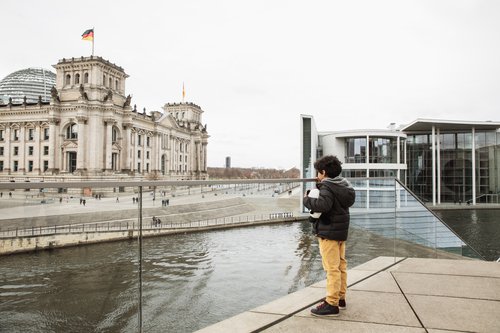 Berlin photoshoot at The Brandenburg Gate & the Reichstag