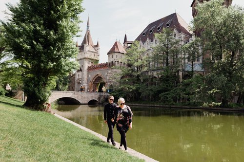 Budapest photoshoot at Vajdahunyad Castle