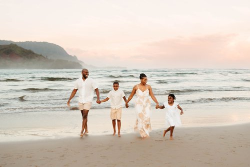 Kauai family trip photoshoot at Hanalei Bay Beach
