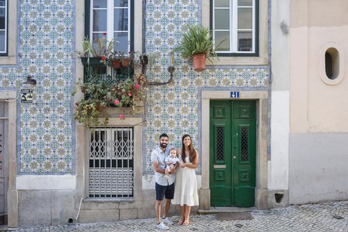 Lisbon photoshoot at Miradouro de Sao Pedro de Alcantara & Bairro Alto