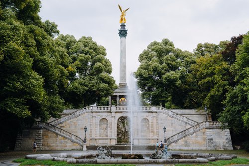 Munich photoshoot at Friedensengel