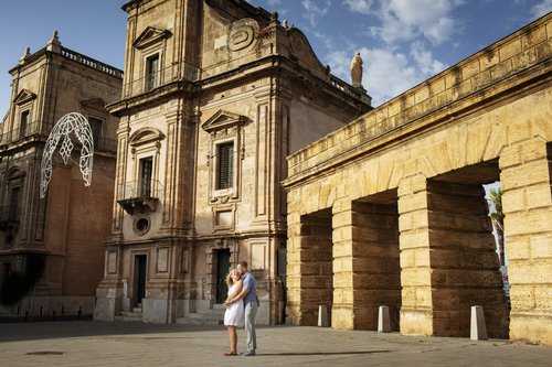 Palermo photoshoot at Porta Nuova to Quattro Canti
