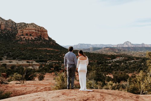 Sedona photoshoot at Bell Rock Vortex
