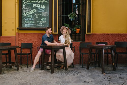 Seville photoshoot at Barrio Santa Cruz