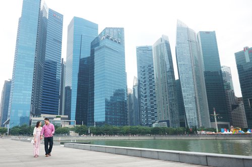 Singapore photoshoot at Waterfront Promenade of Marina Bay Sands