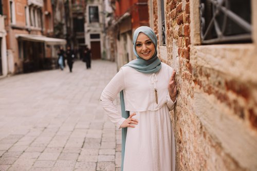 Venice birthday photoshoot at Rialto to San Polo