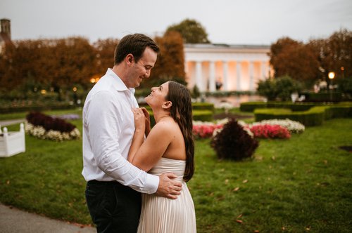 Vienna photoshoot at Volkstheater & Volksgarten